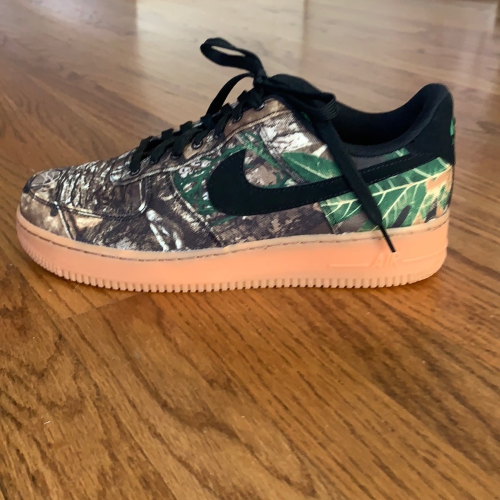 Nike Air Force 1 LV8 3 Realtree camo